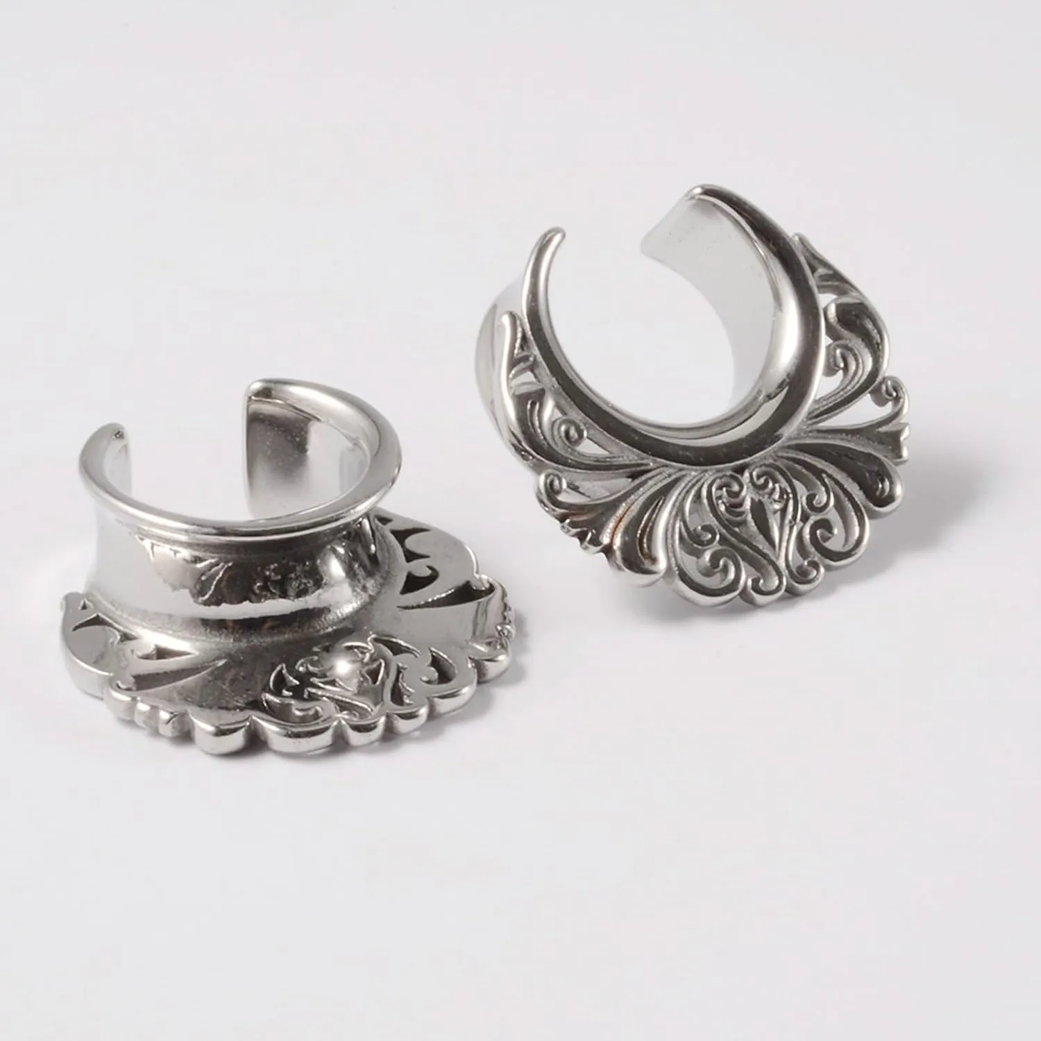 2Pcs Gauge Taper Kit, Stainless Steel Gage Starter Kits Hollow Flower Pattern Piercing Tunnels