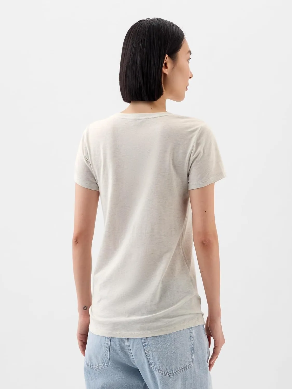 GAP Women's Favorite Crewneck Tee T-Shirt