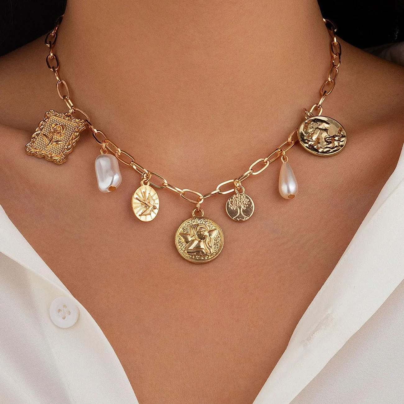 Gold Charm Necklace for Women Gold shell Pearl paperclip Choker necklaces Summer Beach Necklace Boho Charm Jewelry