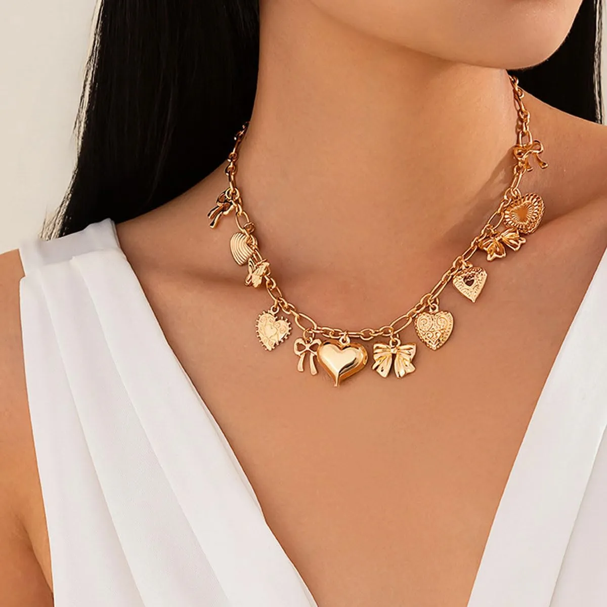 Gold Charm Necklace for Women Gold shell Pearl paperclip Choker necklaces Summer Beach Necklace Boho Charm Jewelry