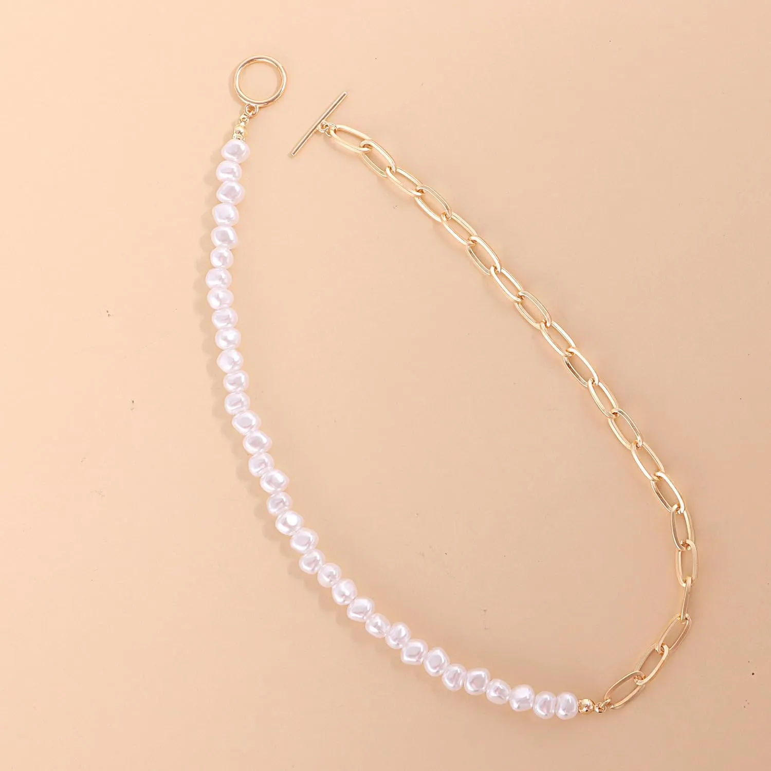 Gold Chunky Necklace Vintage Clasp Toggle Necklaces Paper Clip Link Chain Pearl Choker Necklace Cuban Choker Toggle Bar Clasp Necklaces for Women