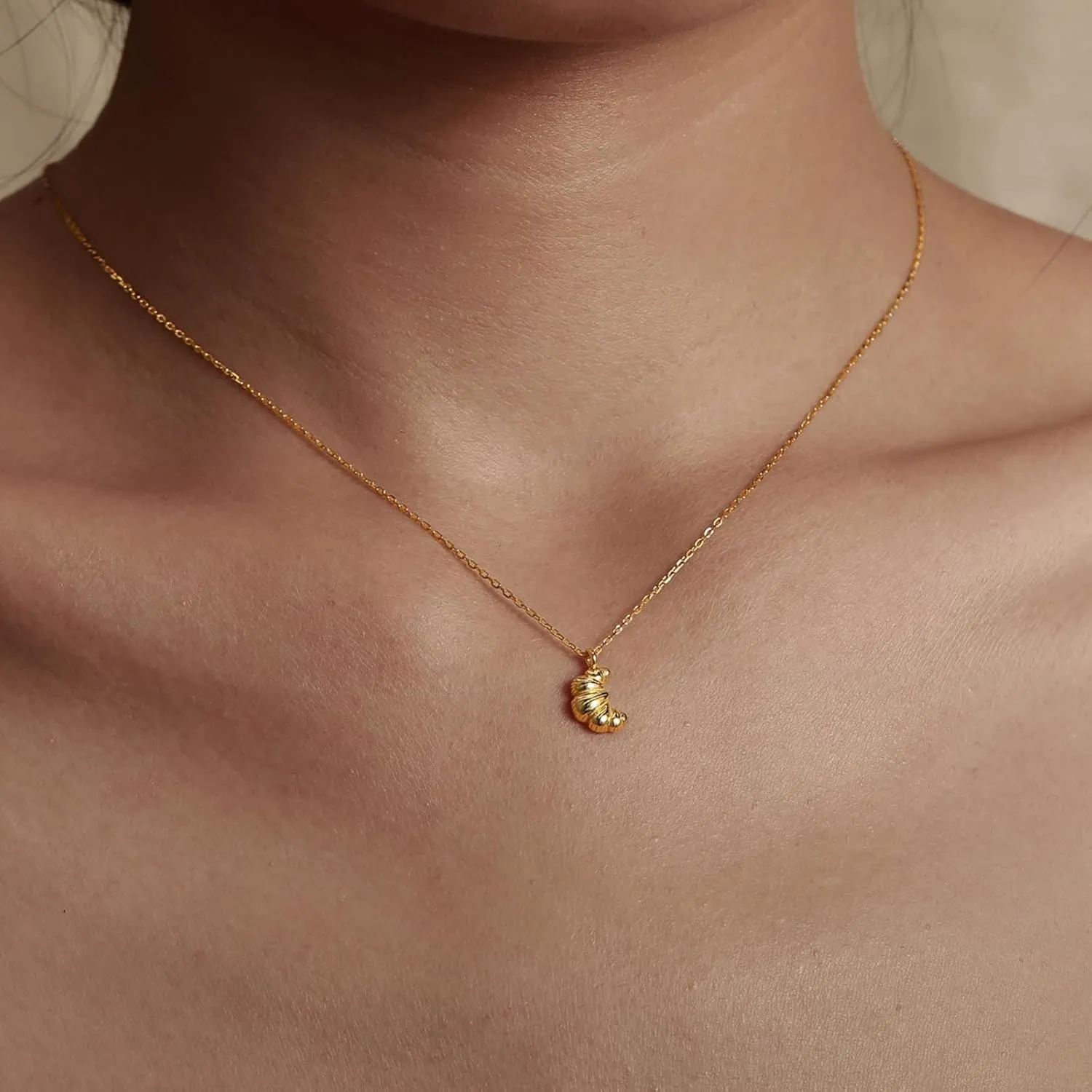 Gold Plated Croissant Charm Necklace for Women Men S925 Sterling Silver Solid Pendent Chain Necklace Minimalist Italian Horn Chocker Necklace Charm Birthday Jewelry for Mom Daughter Graduation Gifts