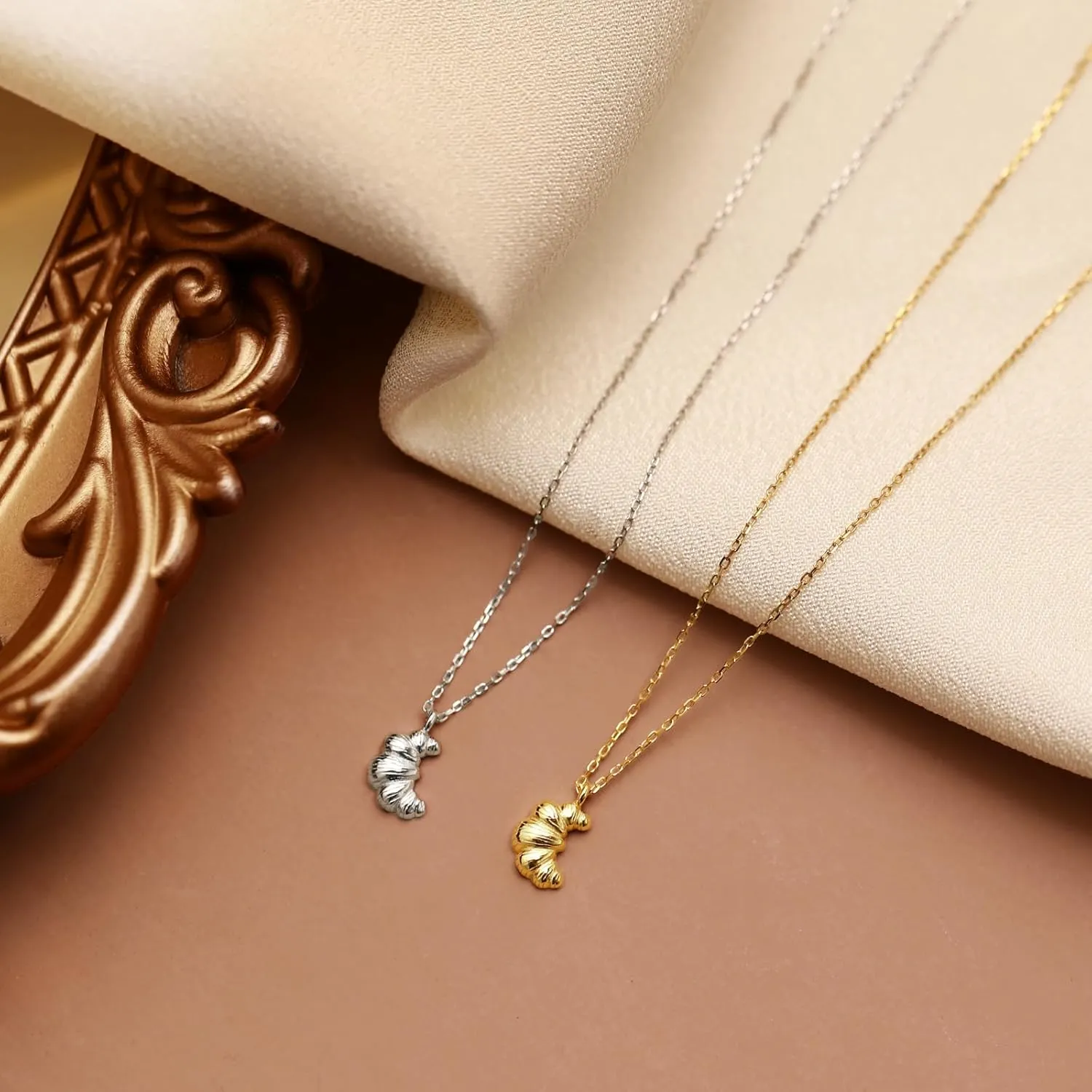 Gold Plated Croissant Charm Necklace for Women Men S925 Sterling Silver Solid Pendent Chain Necklace Minimalist Italian Horn Chocker Necklace Charm Birthday Jewelry for Mom Daughter Graduation Gifts