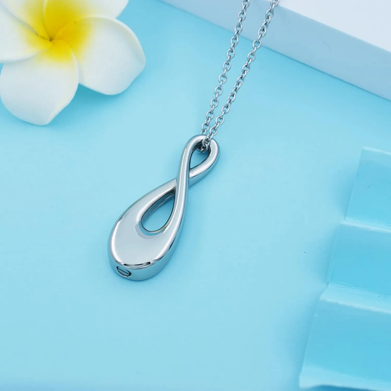 Infinity Memorial Urn Necklace for ashes Stainless Steel Infinite Love Cremation Jewelry Keepsake Urn Pendant Necklace for Loved One Ashes for Women Men