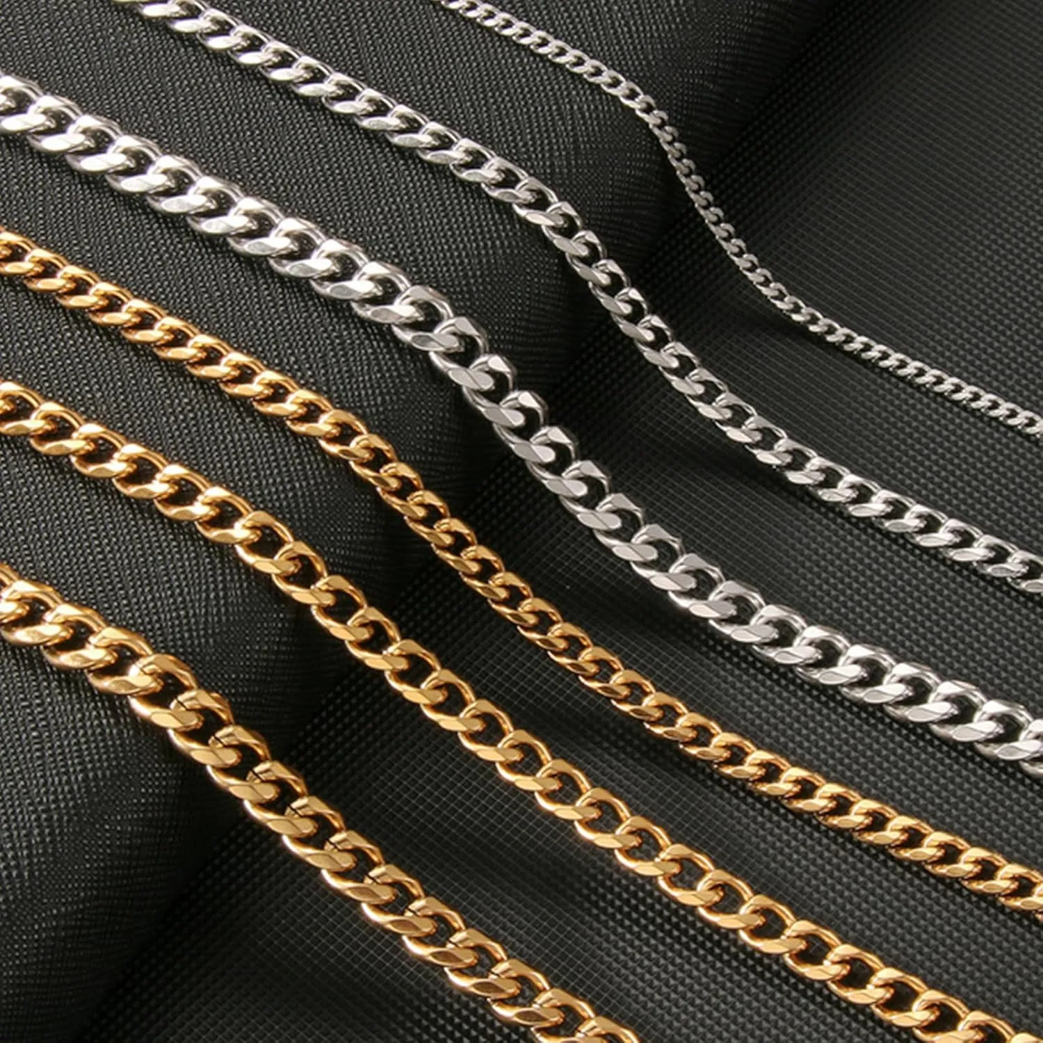 Layered Waist Chain Adjustable Bikini Belly Chain Summer Waist Chain Beach Belly Chain for Women Gold Waist Chain MultiLayer Metal Waist Chain Body Chain Beach Waist Jewelry