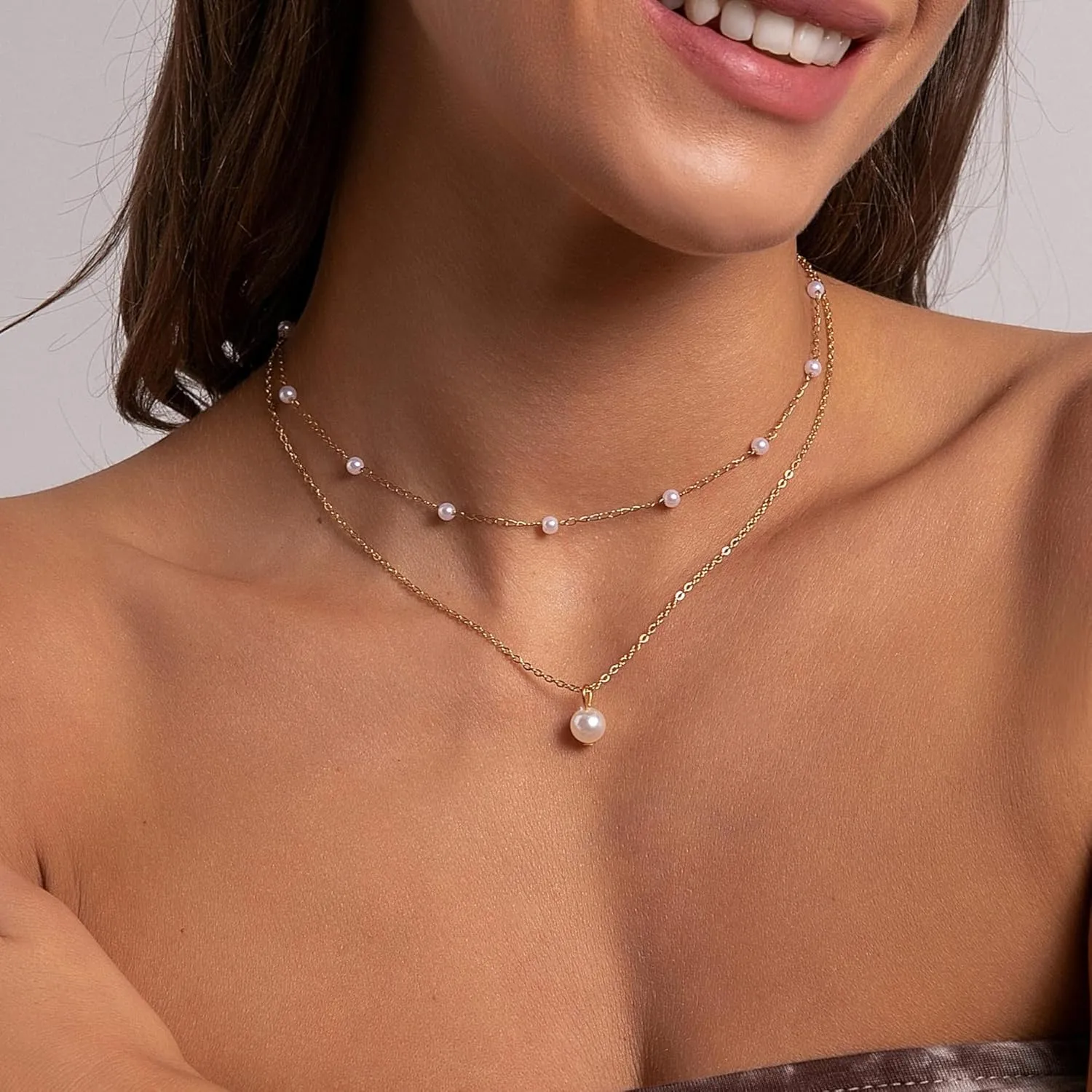 Pearl Necklaces for Women 14k Gold Plated Layered Pearl Necklaces Dainty Pearl Pendant Necklace Freshwater Pearls Choker Necklace Wedding Pearl Necklaces Pearl Jewelry Gifts