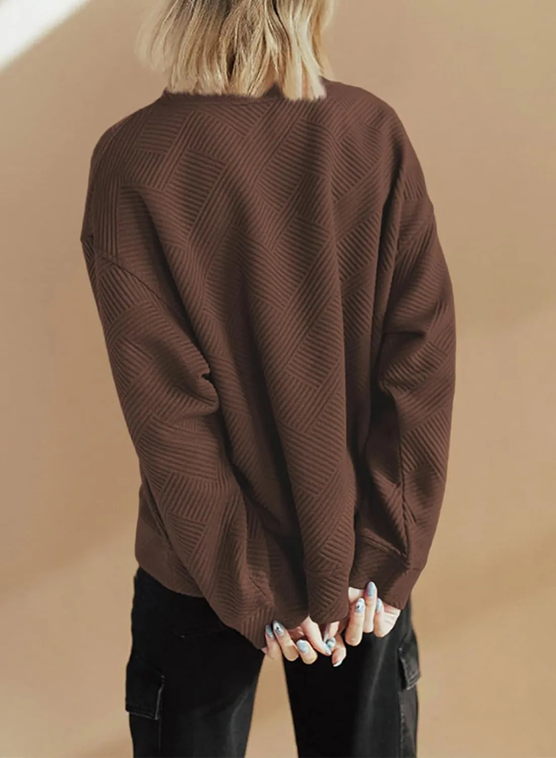 SHEWIN Womens Oversized Sweatshirt Fall Fashion 2024 Long Sleeve Tops Casual Crewneck Sweatshirts with Pockets
