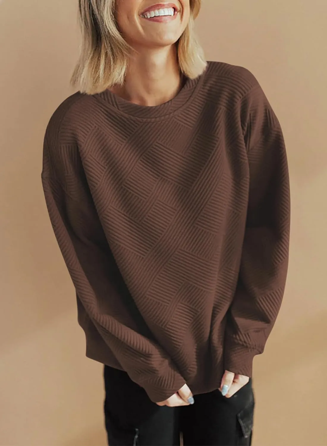 SHEWIN Womens Oversized Sweatshirt Fall Fashion 2024 Long Sleeve Tops Casual Crewneck Sweatshirts with Pockets