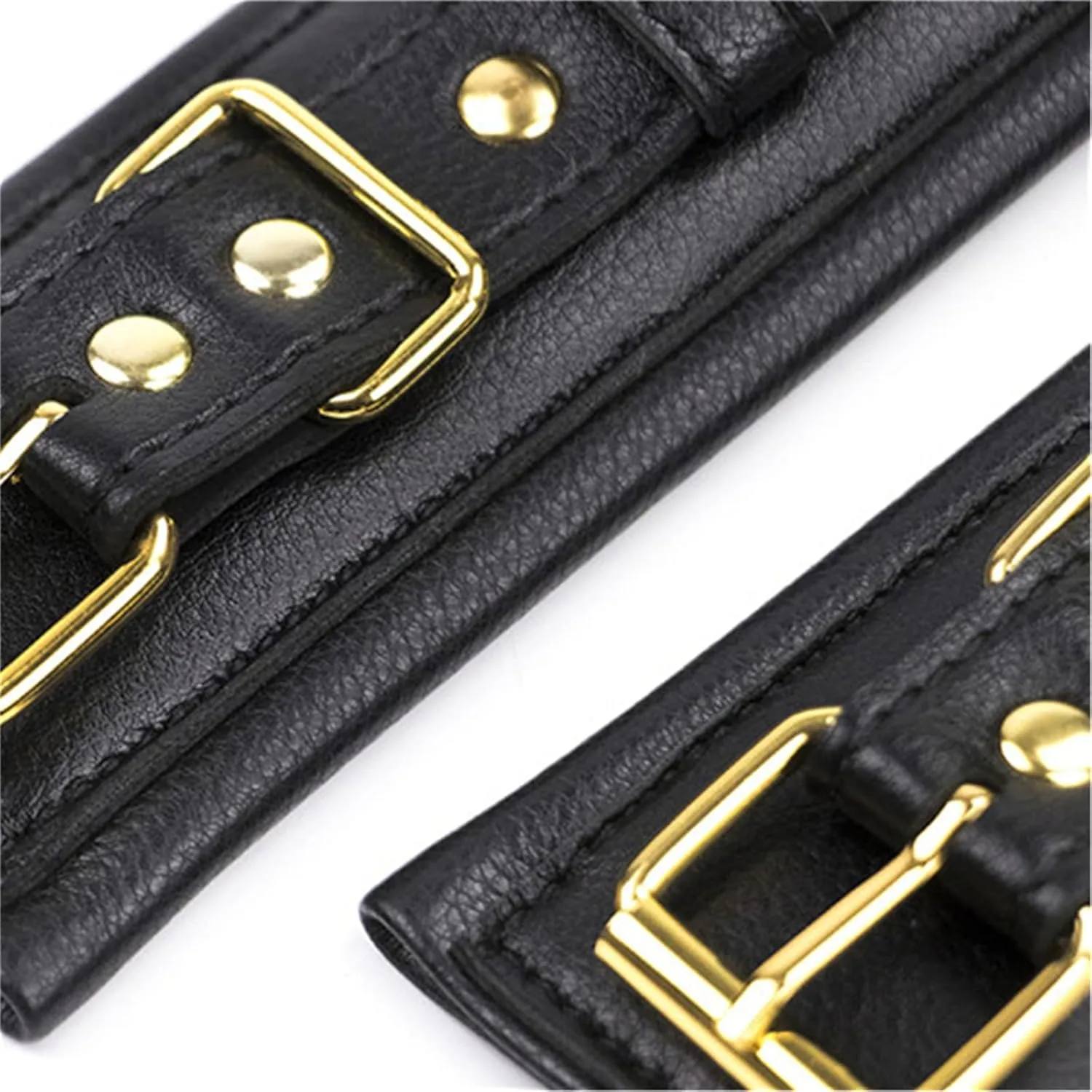 Soft Spong Padded Leather Bangles, Adjustable Ankle Bracelet with Chain Hook, Pin Buckle Bracelets Kits ?C Your Ultimate Cosplay Cuffs & Fashion Accessory