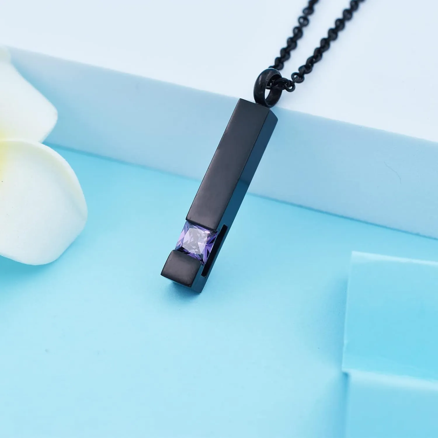 Square Crystal Bar Cremation Urn Necklace Holder for Ashes Stainless Steel Ashes Memorial Keepsake Cremation Jewelry Black Square Zircon Bar Memorial Pendant Necklace for Women Men