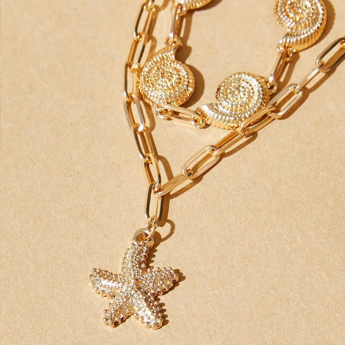 Starfish Necklace Gold Starfish Charm Necklaces Boho Layered Conch Turtles Sea Shell Necklaces Summer Beach Jewelry for Women