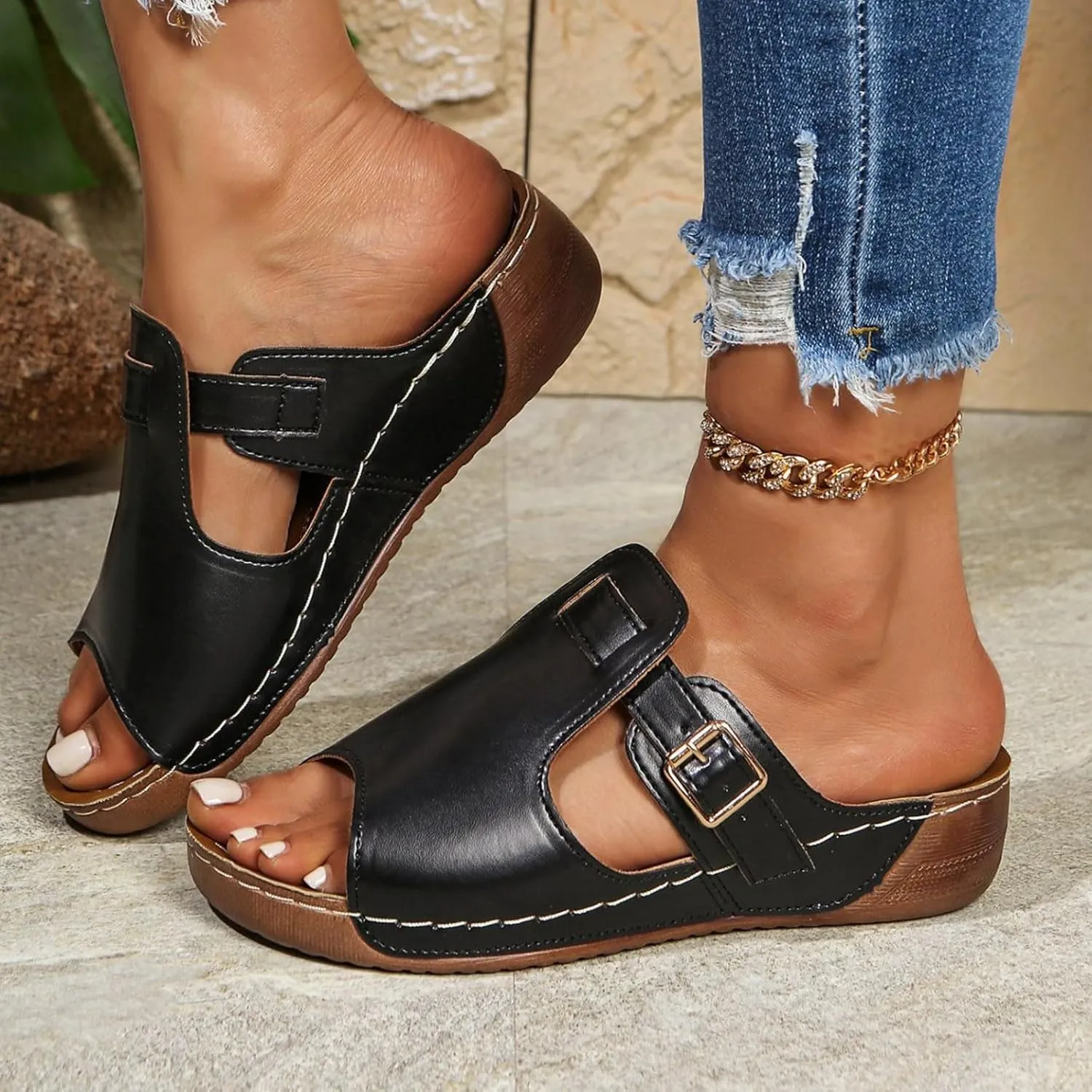 Thick Soled Casual Belt One Line Slippers For Women Fashionable Fish Mouth Beach Shoes Sturdy Sandals Women
