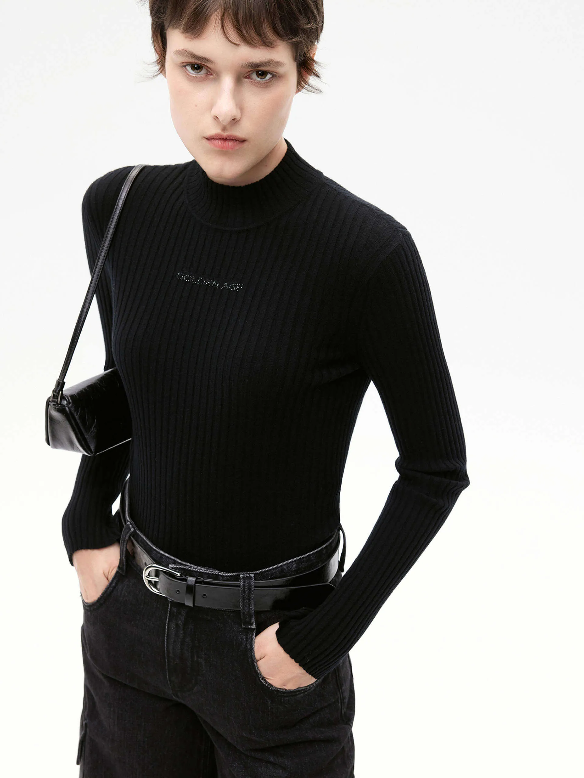 Turtleneck Ribbed Knitted Top