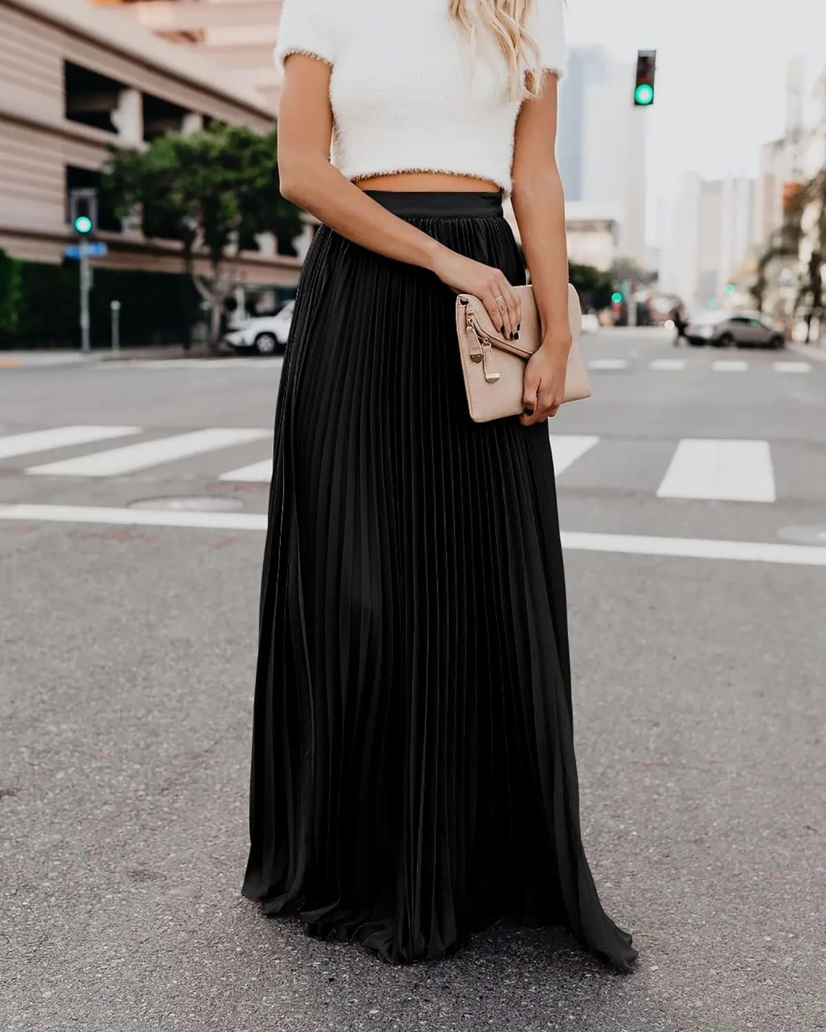 utcoco Women's Elegant Maxi Skirt High Waisted Pleated Chiffon Long Skirts for Women