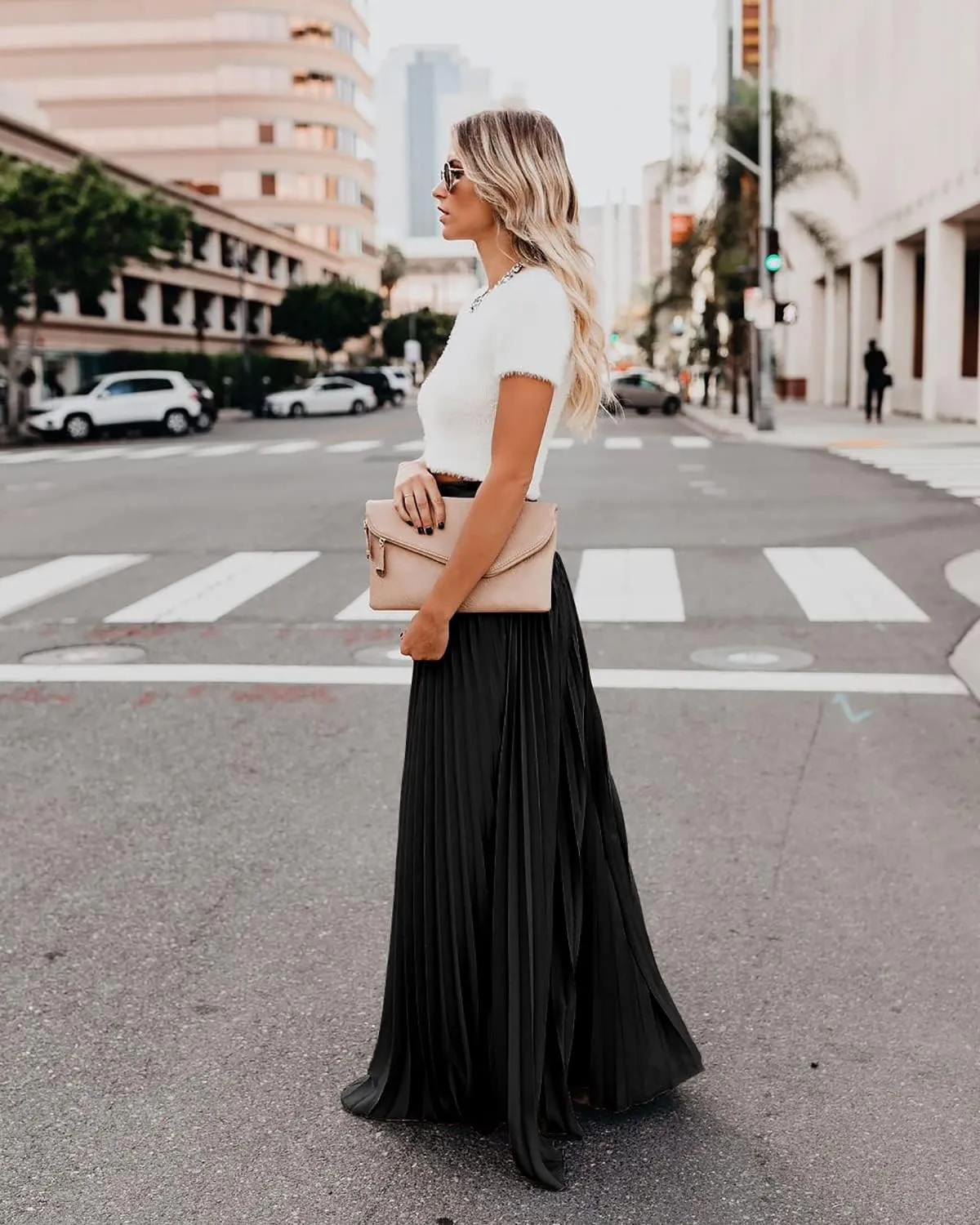 utcoco Women's Elegant Maxi Skirt High Waisted Pleated Chiffon Long Skirts for Women