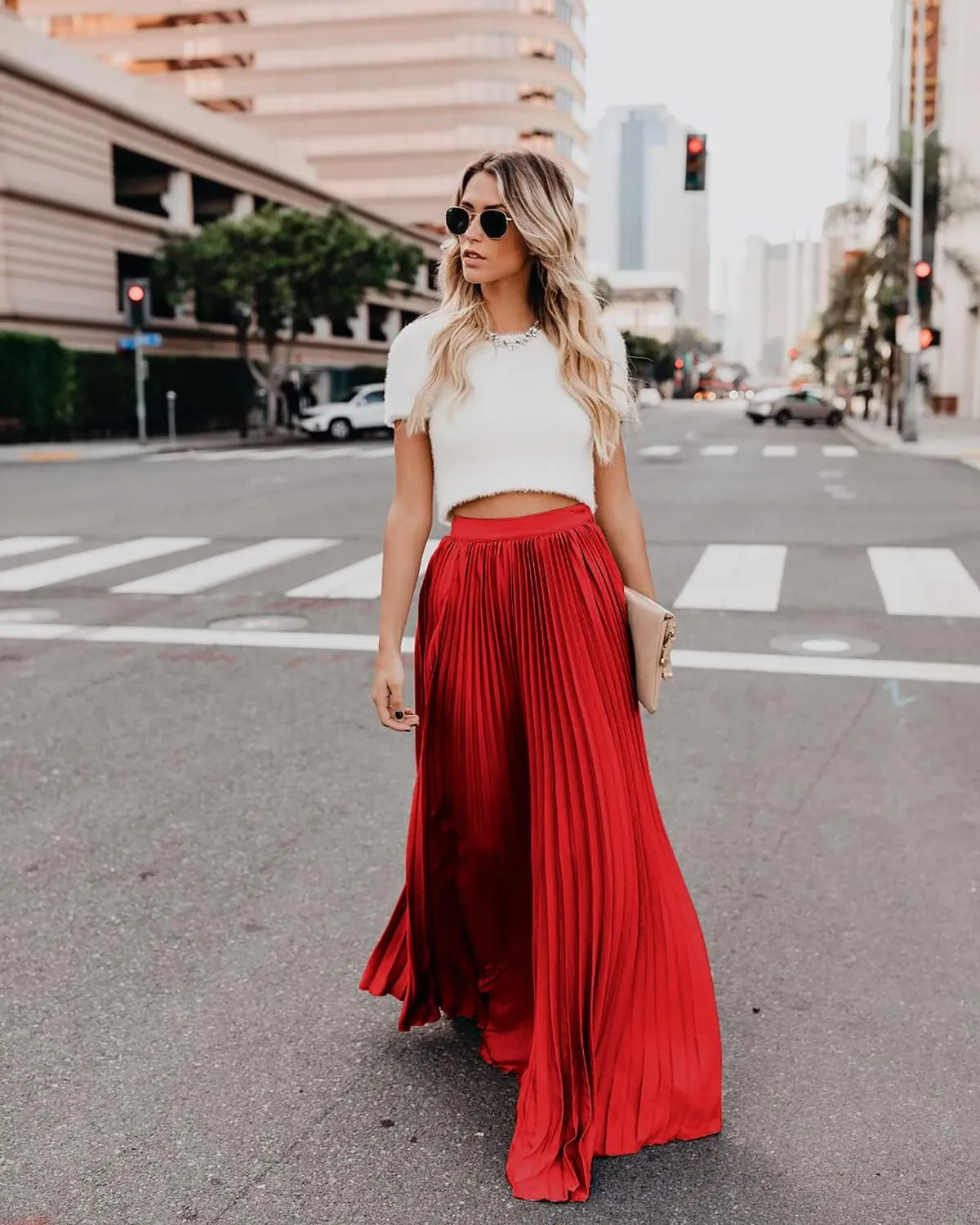 utcoco Women's Elegant Maxi Skirt High Waisted Pleated Chiffon Long Skirts for Women