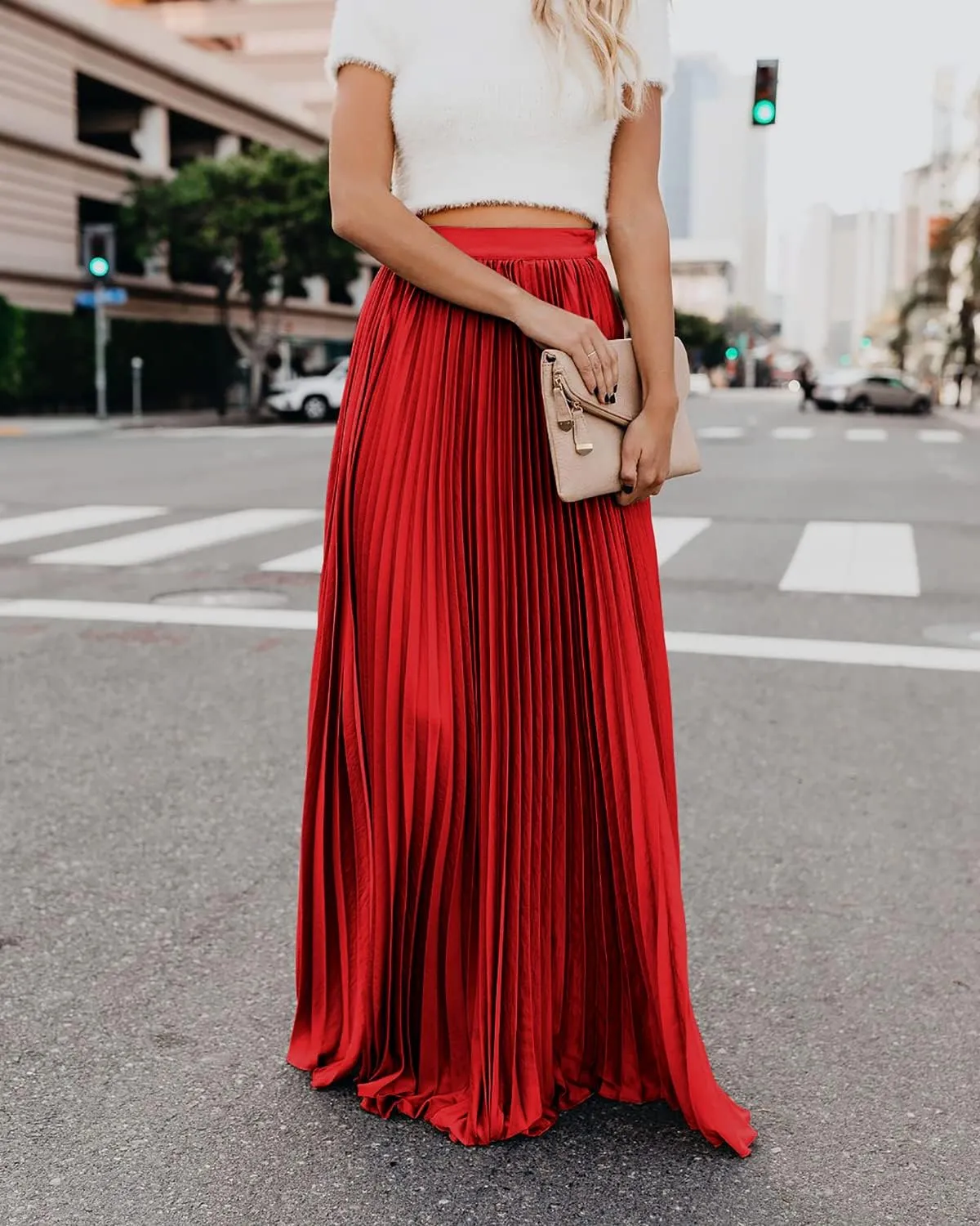 utcoco Women's Elegant Maxi Skirt High Waisted Pleated Chiffon Long Skirts for Women