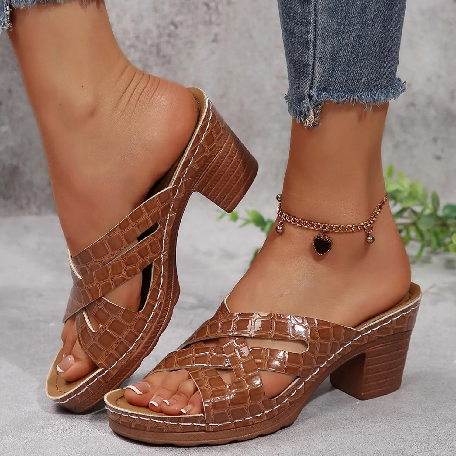 ZSpzx Women Chunky Heels Sandals 2025,Fashion Summer Peep Toe Breathable Beach Vacation Slippers Comfortable Ladies Dress Slip-On Casual Shoe Indoor/Outdoor Walking Footwear Daily Wear Soft Cushion